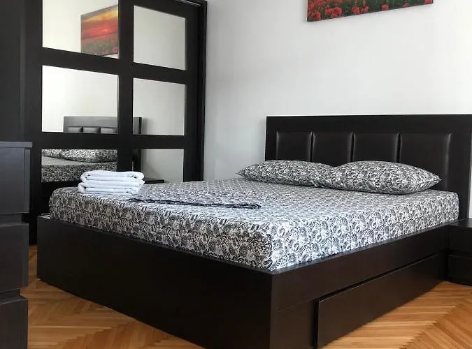 Studio Central Doamnei